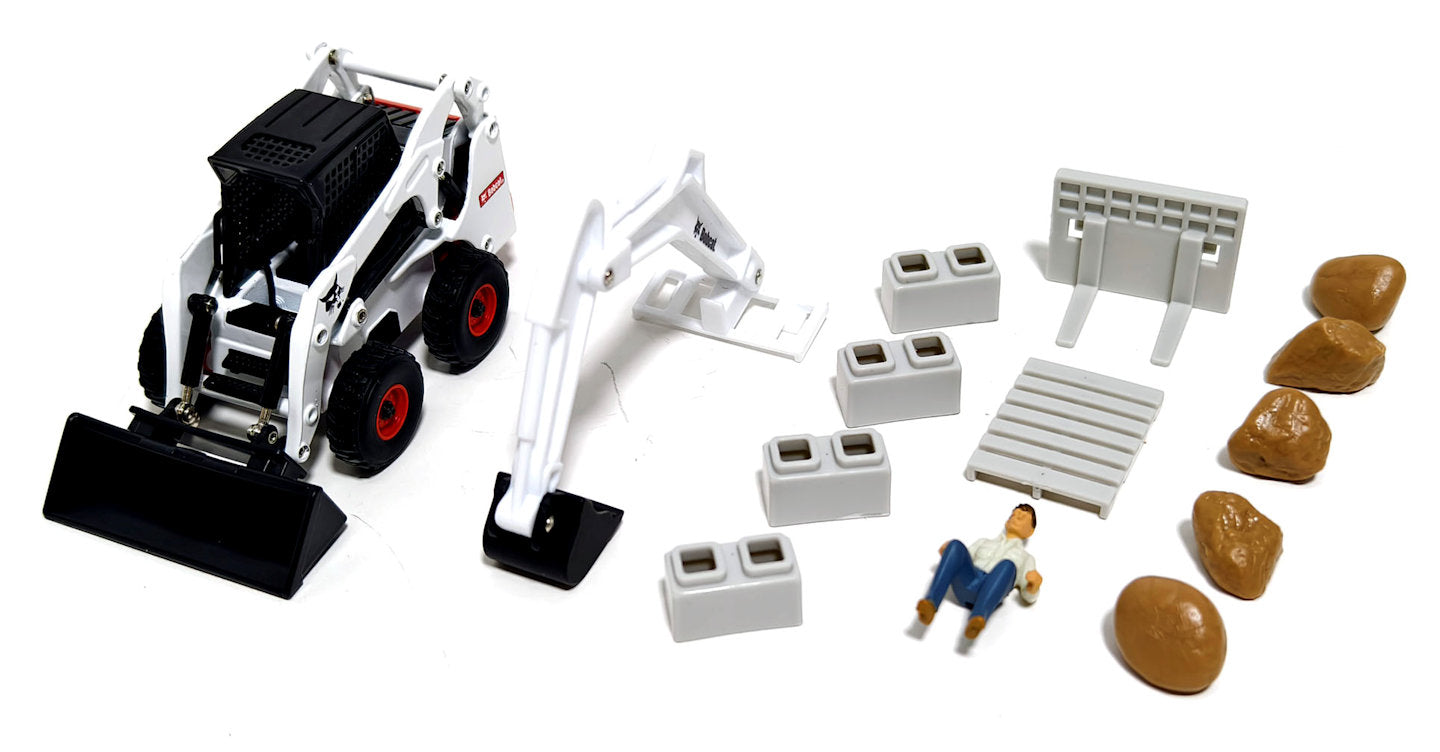 ERTL 1/32 Bobcat Skid Steer Construction Play Set with 20 Pieces 16504